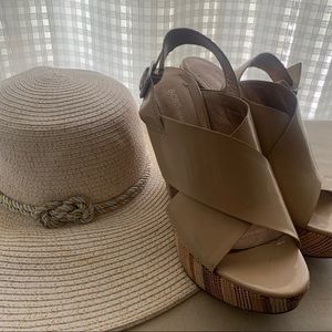 BCBG-Beige summer wedge